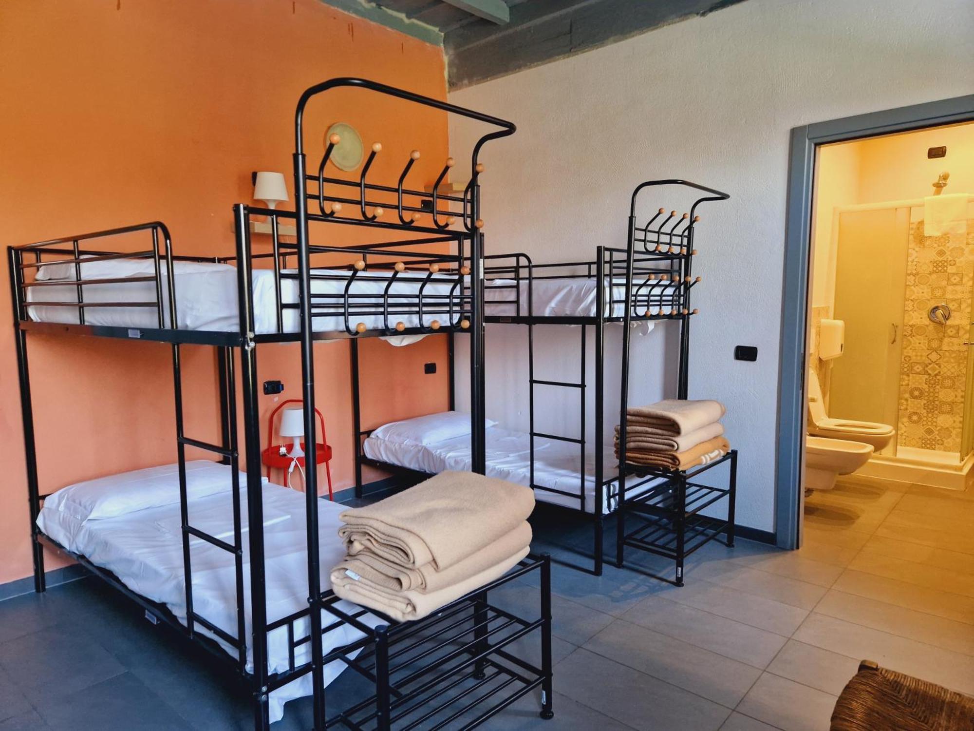 B&B E Ostello, Parco Di Monza, Cascina Costa Alta Exterior foto