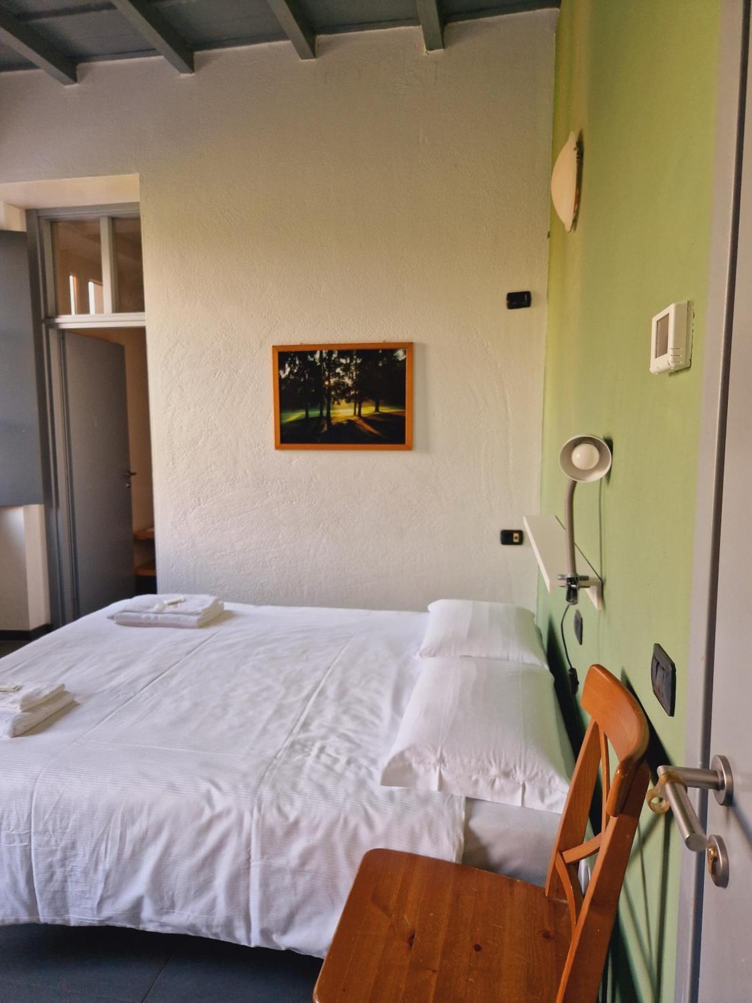 B&B E Ostello, Parco Di Monza, Cascina Costa Alta Exterior foto