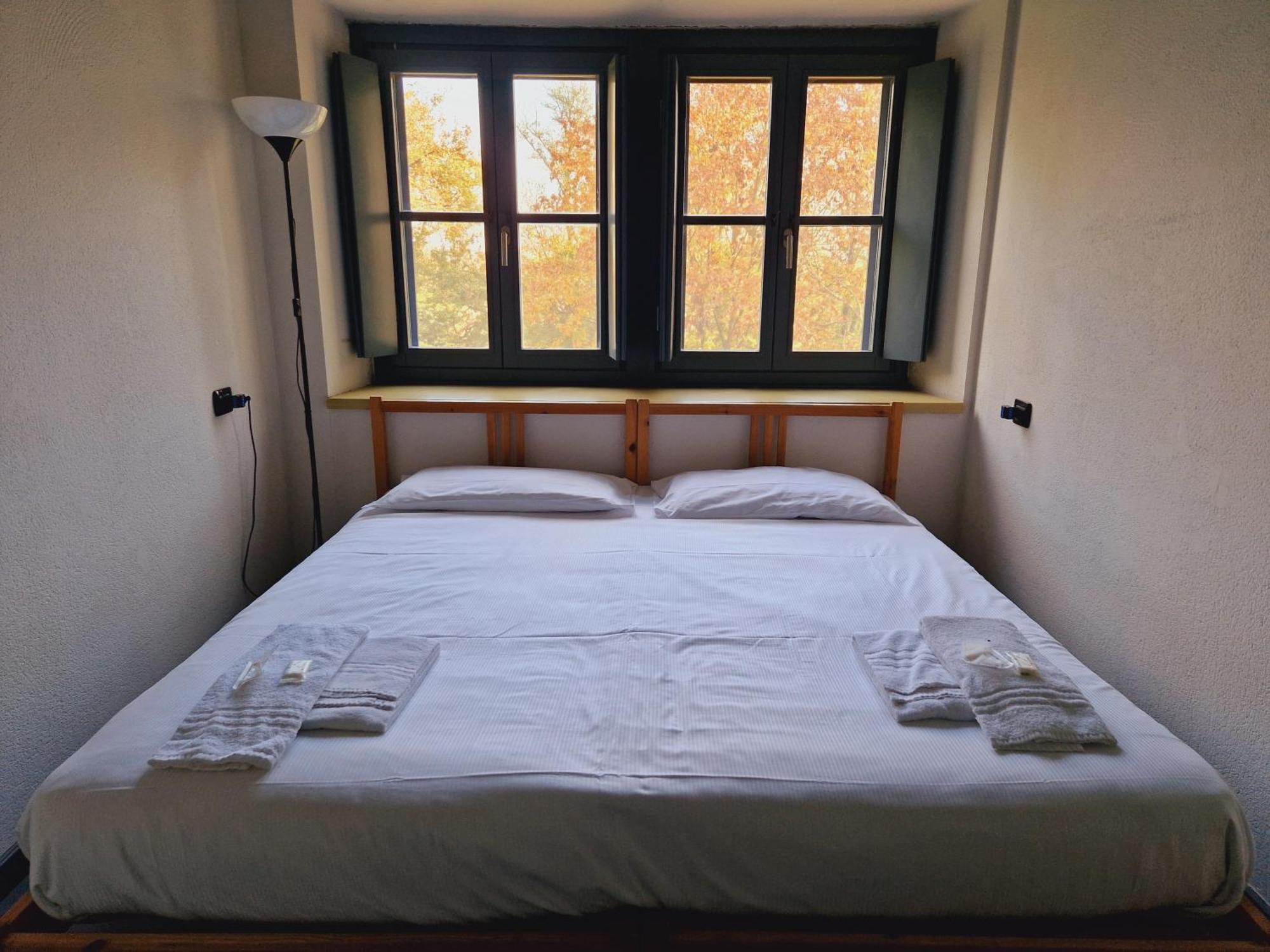 B&B E Ostello, Parco Di Monza, Cascina Costa Alta Exterior foto