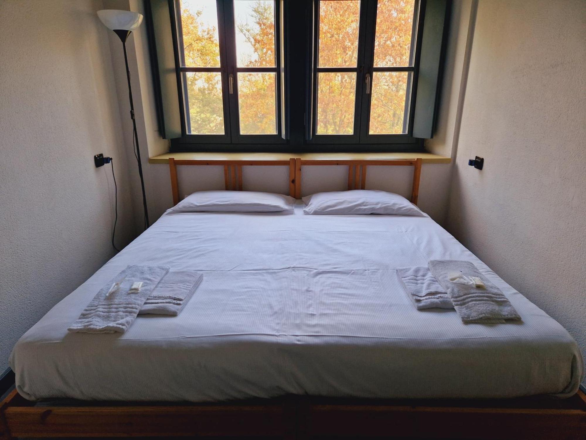 B&B E Ostello, Parco Di Monza, Cascina Costa Alta Exterior foto