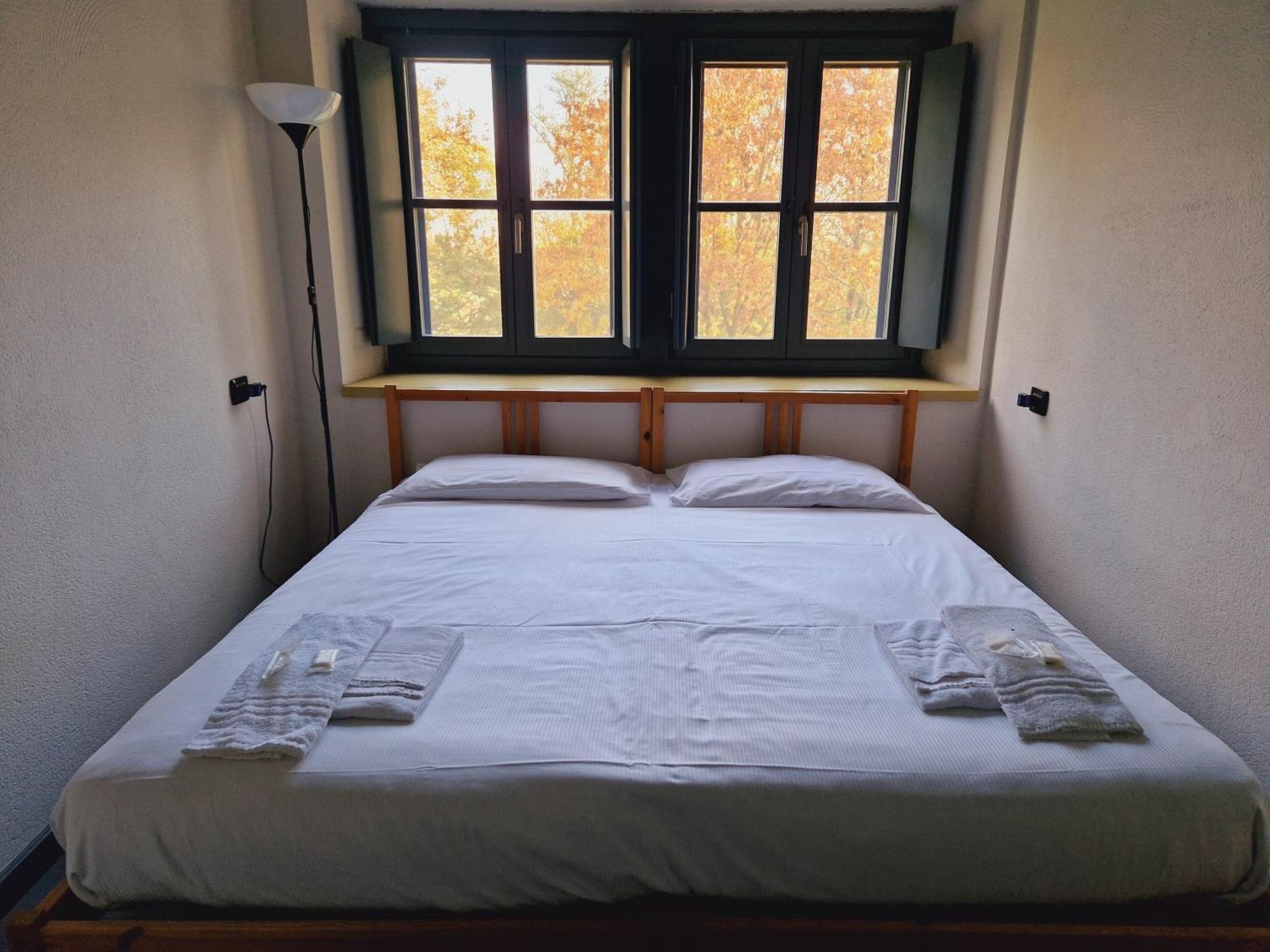B&B E Ostello, Parco Di Monza, Cascina Costa Alta Exterior foto